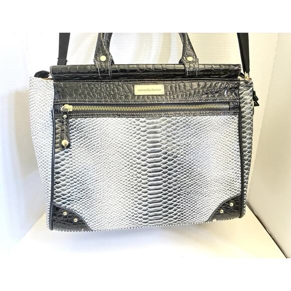Samantha Brown Croc-Embossed Dowel Travel Bag Black/white - Picture 2 of 16